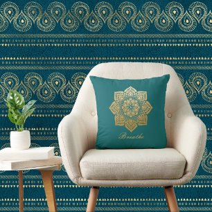 Elegant Breathe Green und Gold Mandala Kissen