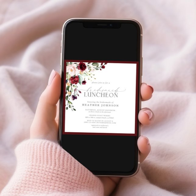 Elegant Burgundy Floral Bridal Luncheon Einladung (Von Creator hochgeladen)
