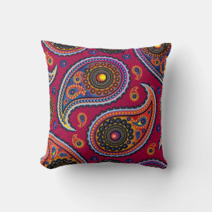 Elegant Burgundy Paisley und Mandala Pattern Kissen