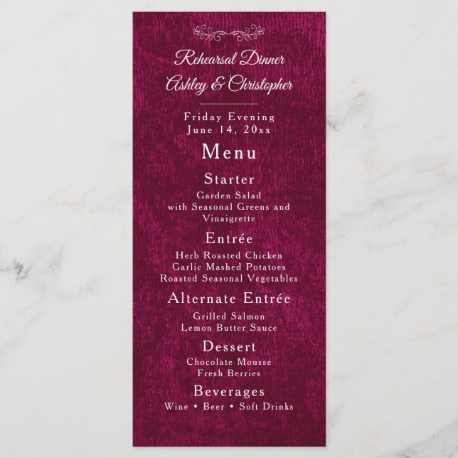 Elegant Burgundy Velvet White Rehearsal Dinner Menükarte (Vorderseite)