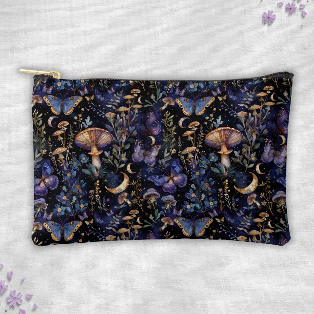 Elegant Butterfly Moths Floral Pattern Zubehörtasche (Von Creator hochgeladen)