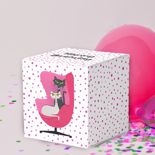 Elegant Cats Mid Century Chair Polka Dots Birthday Geschenkschachtel (Elegant black and white cats sitting in pink chair on white with pink polka dots favor or gift box.)
