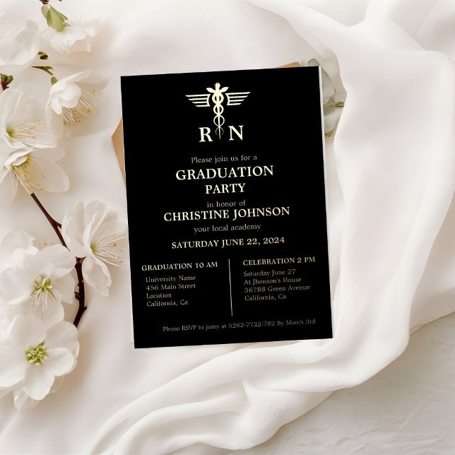 Elegant Chic Typografy Nurse Graduation Party Foi Folieneinladung (Von Creator hochgeladen)