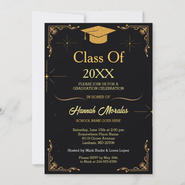 Elegant Class of 2024 Grad Cap Abschluss Einladung (Vorderseite)