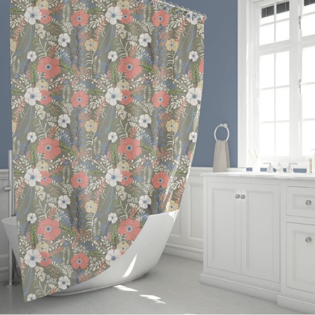 Elegant Coral Blue Green Floral Patten Duschvorhang (Elegant Coral Blue Green Floral Patten Shower Curtain from Studio Posies.)