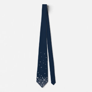 Élégant cravate bleu marine avec accents floraux b