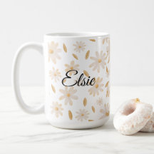 Elegant Daisy Hues Personalized Mug