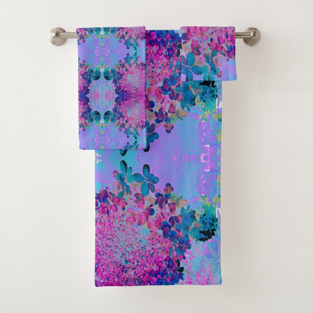 Elegant Dark Blue und Magenta Limelight Hydrangea Badhandtuch Set (Insitu)