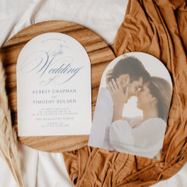 Elegant Dusty Blue Calligraphy Arch Wedding Einladung
