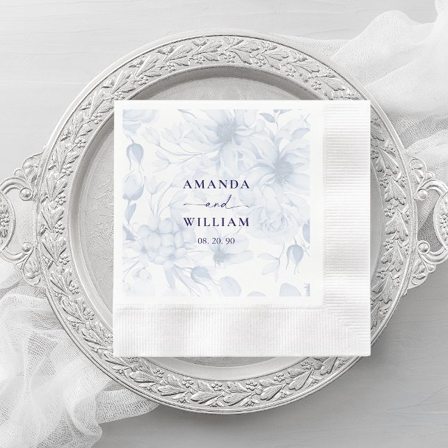 Elegant Dusty Blue Floral Wedding Napkin Serviette (Von Creator hochgeladen)
