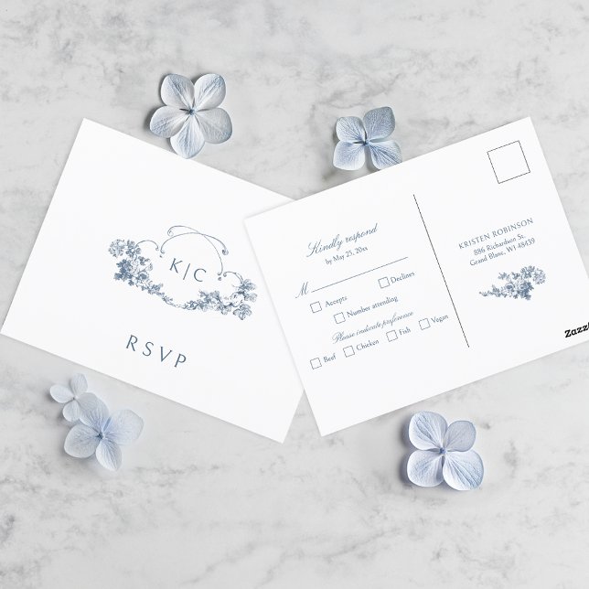 Elegant Dusty Blue French Floral Wappen UAWG Postkarte (Von Creator hochgeladen)