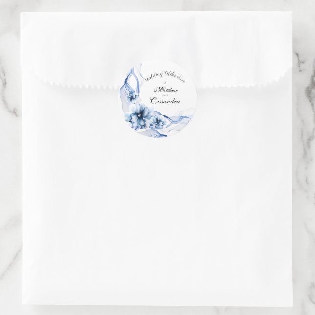 Elegant Dusty Blue Navy Blume Hochzeit Runder Aufkleber (Tasche)