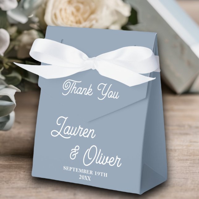 Elegant Dusty Blue Script Minimalistisch Wedding Geschenkschachtel (Von Creator hochgeladen)