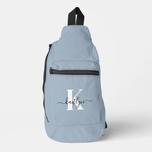 Elegant Dusty Blue Script Monogram Crossbody Bag (Vorderseite)