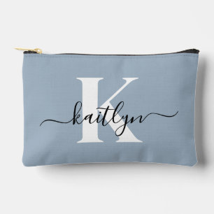 Elegant Dusty Blue Script Monogram Zubehörtasche