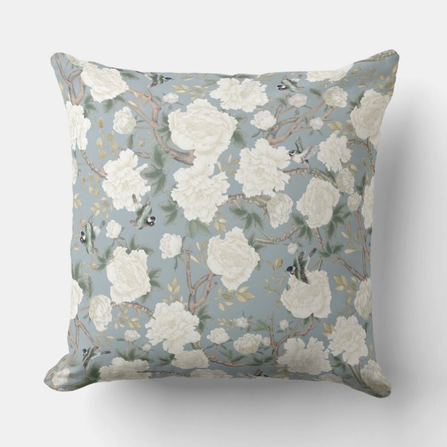 Elegant Dusty Blue White Chinoiserie Blume Vögel Kissen (Vorderseite)