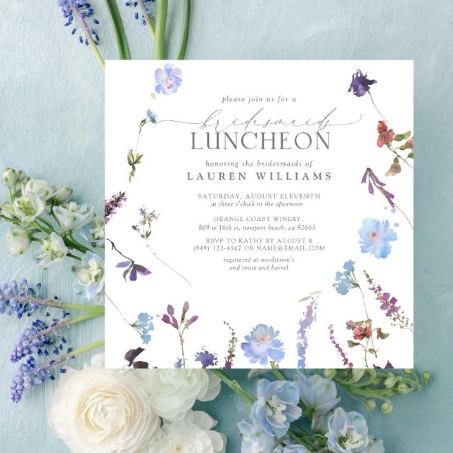 Elegant Dusty Blue Wildblume Bridesmaid Luncheon Einladung (Von Creator hochgeladen)