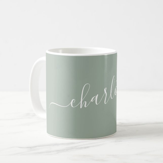 Elegant Dusty Sage Script Modern Name Personalized Kaffeetasse (Vorderseite Links)