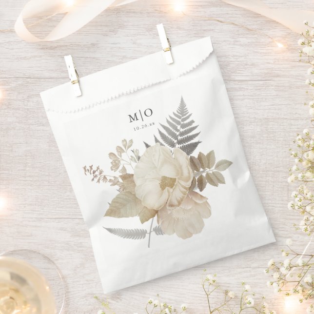 Elegant Earthy Floral Chic White Wedding Geschenktütchen (Ausgeschnitten)