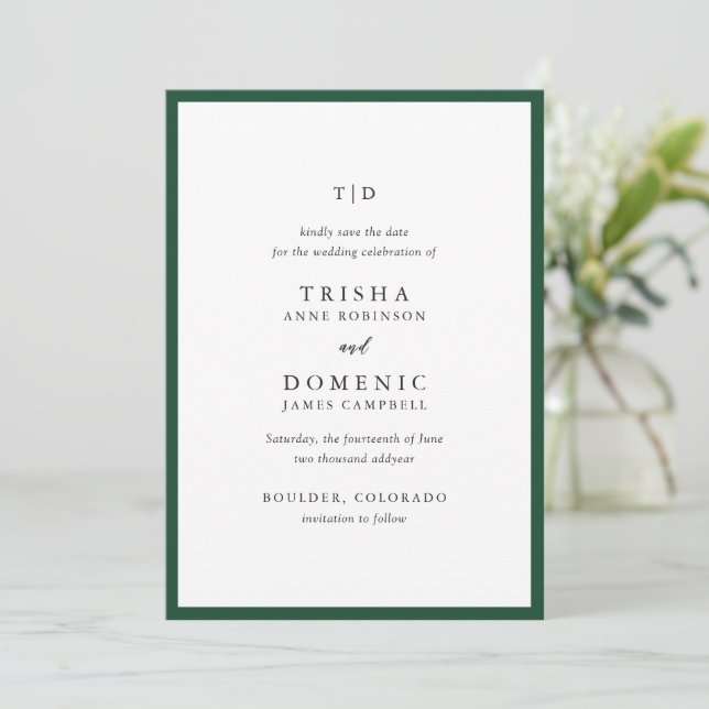 Elegant Emerald Green Monogram Modern Wedding Save The Date (Stehend Vorderseite)