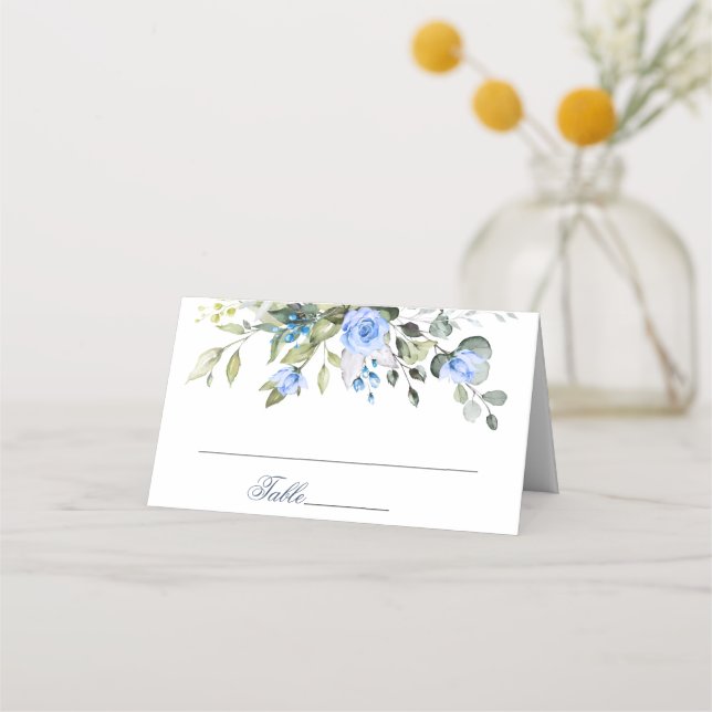 Elegant Eucalyptus Blue Rose Blumenhochzeit Platzkarte (Vorderseite)