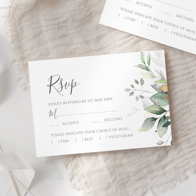 Elegant Eucalyptus Leaves Greenery Gold Wedding RSVP Karte (Von Creator hochgeladen)