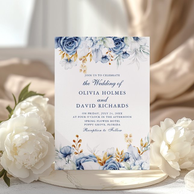 Elégant Faire-part de mariage Floral Bleu et Or (Elegant Blue and Gold Floral Wedding Invitation on a sunny boho table with white peonies)