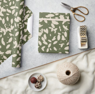Elegant Falling Leaves Friendsgiving Geschenkpapier