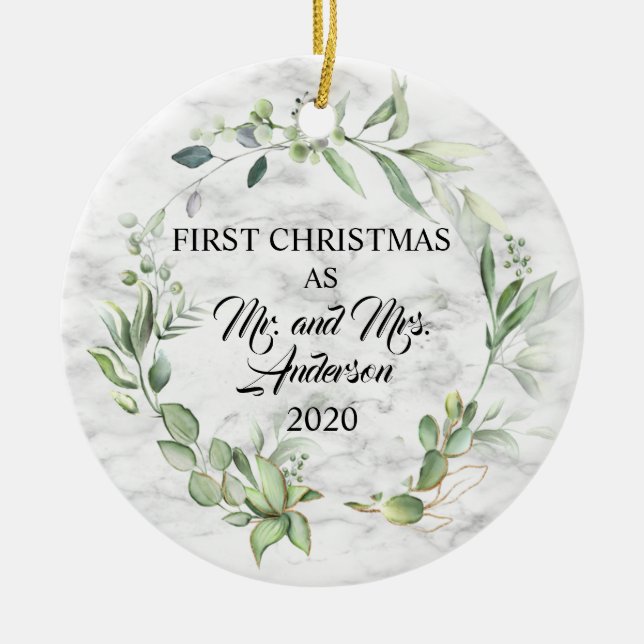 Elegant First Christmas Married Greenery Marble Keramik Ornament (Vorne)