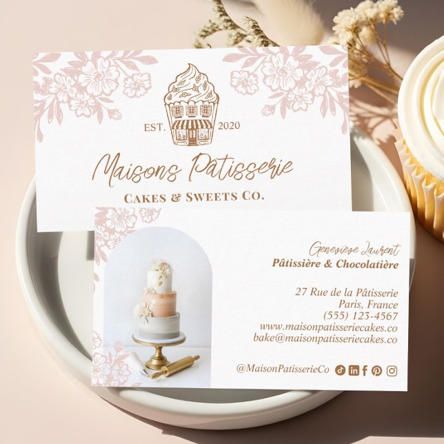 Elegant Floral Cupcake Pastry Cake Bakery Shop Visitenkarte (Elegant Floral Cupcake Pastry Cake Bakery Shop Business Card)