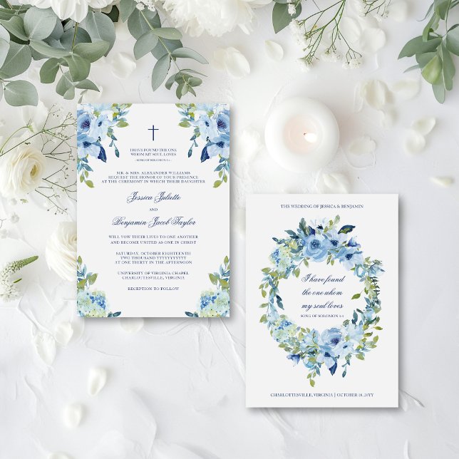 Elegant Floral Dusty Blue Christlich Wedding Einladung (This Christian wedding invitation includes blue watercolor flowers, a delicate cross & a Bible verse)