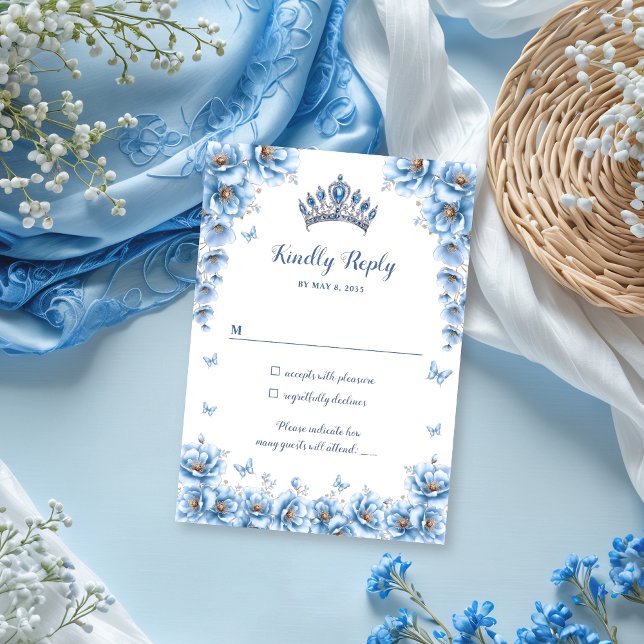 Elegant Floral Dusty Blue Princess Quinceañera RSVP Karte (Von Creator hochgeladen)