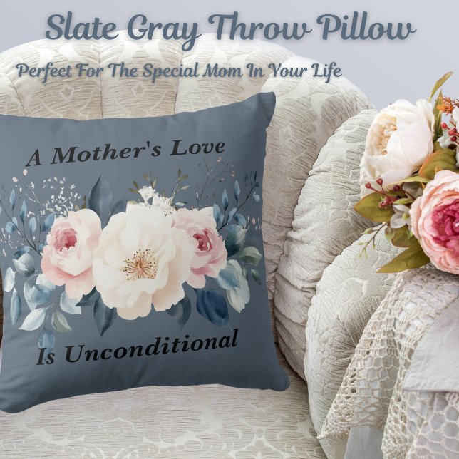Elegant Floral Mother Liebe Slate Gray Kissen (Get this beautiful slate gray throw pillow! Perfect for the special mom in your life.)