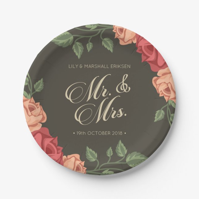 Elegant Floral Mr. & Mrs. Wedding | Papierplatte Pappteller (Vorderseite)