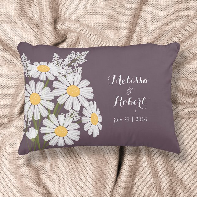 Elegant Floral White Daisies Wedding Zierkissen (Von Creator hochgeladen)