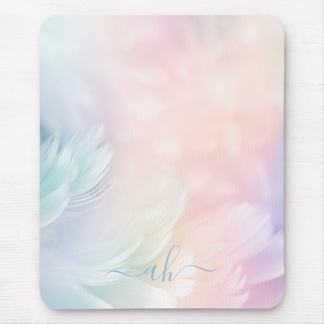 Elegant Girly Mit Monogramm Pastel Rainbow Feather Mousepad (Vorne)
