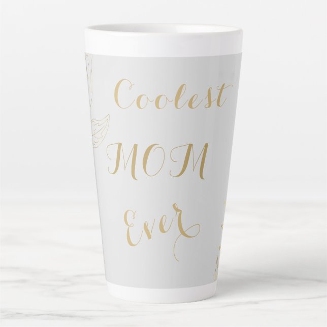 Elegant Gold Coolste Mama je Grau Milchtasse (Vorderseite)
