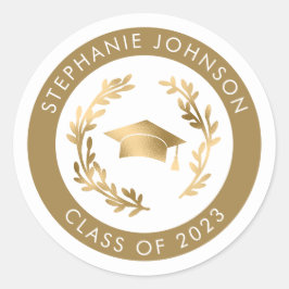 Elegant Gold Grad Cap and Wreath Class 2023 Runder Aufkleber