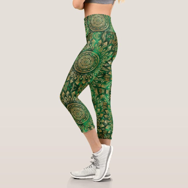 Elegant Gold Green Mandala Floral Capri Leggings (Links)