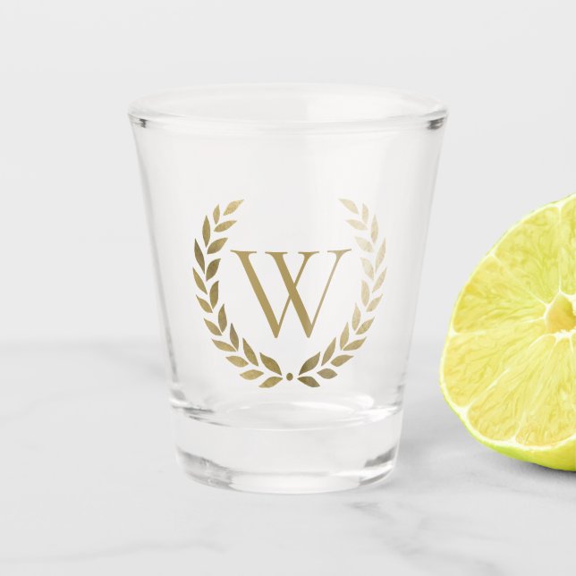 Elegant Gold Laurel Wreath Monogram Schnapsglas (Vorderseite)