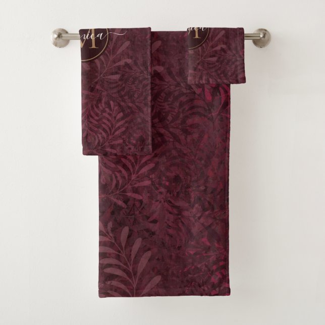Elegant Gold Monogram Floral Brown Maroon Badhandtuch Set (Insitu)