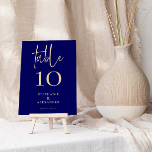Elegant Gold Script Navy Name Date Tischnummer