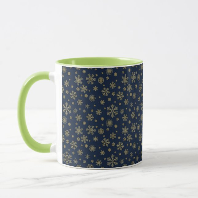 Elegant Gold Snowflake Winter Pattern Tasse (Links)