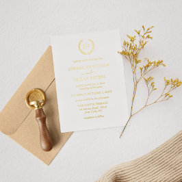 Elegant Gold Wreath Monogram Wedding Folieneinladung