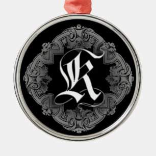 Elegant Goth Initial K Ornament Aus Metall