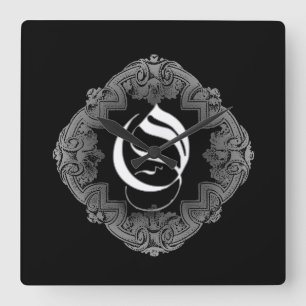 Elegant Goth Initial O Quadratische Wanduhr