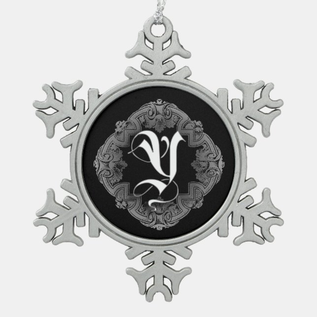 Elegant Goth Initial Y Snowflake Schneeflocken Zinn-Ornament (Vorderseite)