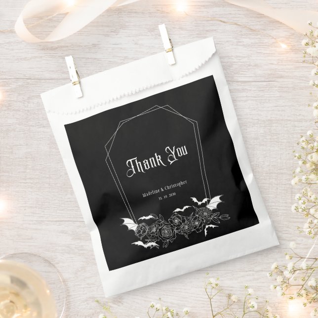 Elegant Gothic Floral Black Wedding Geschenktütchen (Ausgeschnitten)