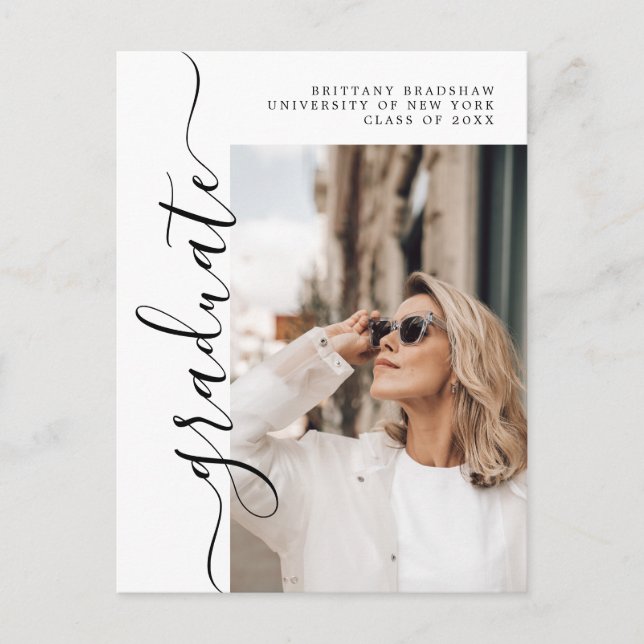Elegant Graduate Name Class of Foto Abschluss Postkarte (Vorderseite)