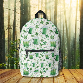 Elegant Green Beer Mugs and Shamrocks White Bedruckter Rucksack